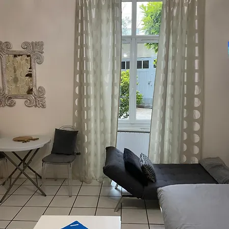 Apartment Chaleureux Meuble 3 Etoiles 40m2 Aix-les-Bains